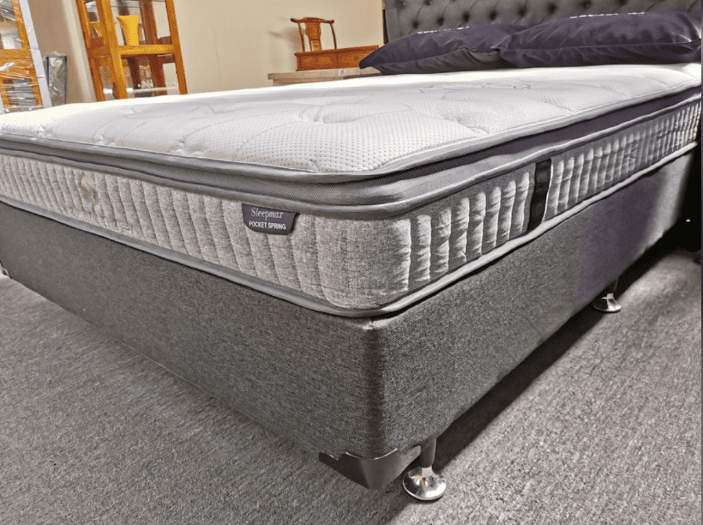 How to Move a King Size Bed With Drawers Auckland Transport Movers